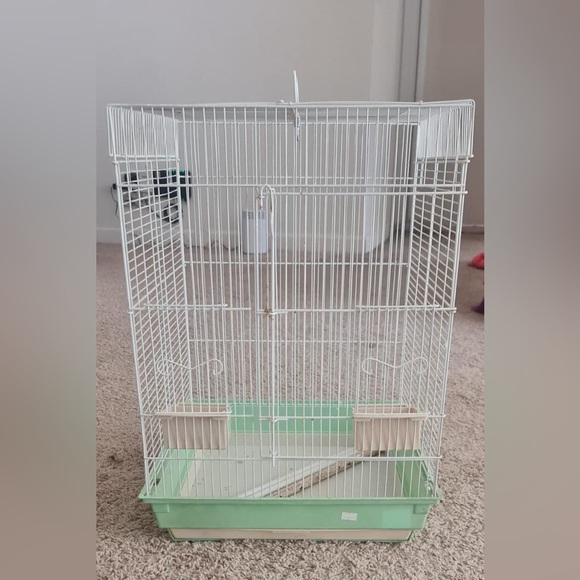 Bird Cage and Toys - Picture 8 of 8